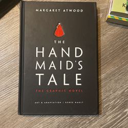 The Handmaid's Tale (Graphic Novel): A Novel (hardcover)