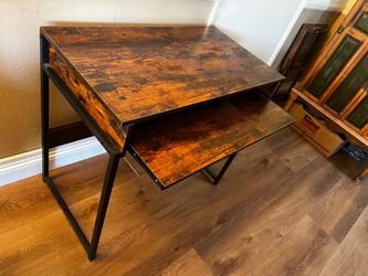 Amazon desk
