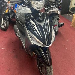Brand New 200cc Razor Se Gas Scooter