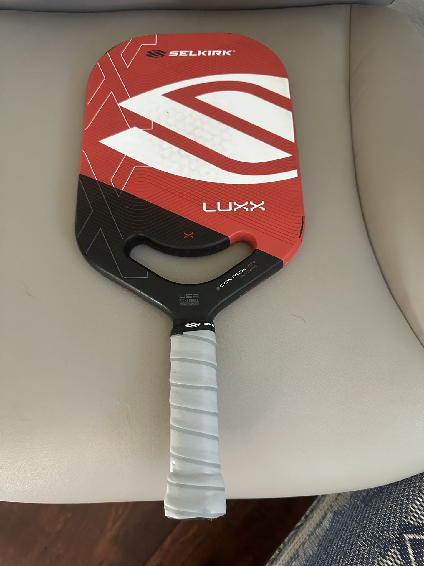 Used Selkirk LUXX Control Air