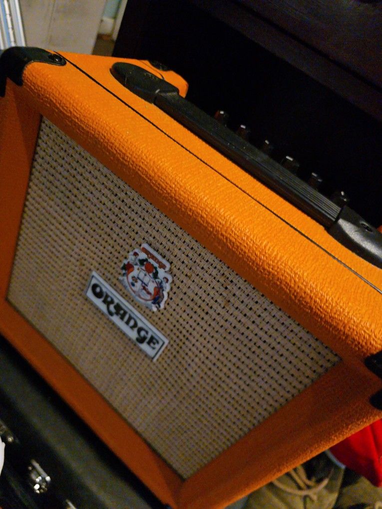 Orange 12 Amp