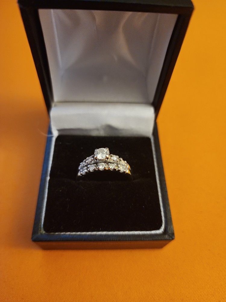 14k White GOLD 1950s Vintage Diamond Ring
