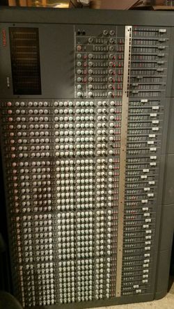 Tascam 32 channel audio mixer M-2600