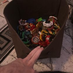 big bundle of bey blades