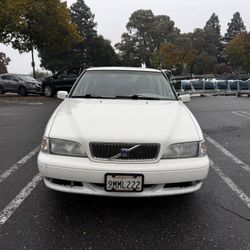 1999 Volvo V70