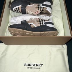 burberry Check suede and leather sneakers ( Used Once For A Family Reunión) 