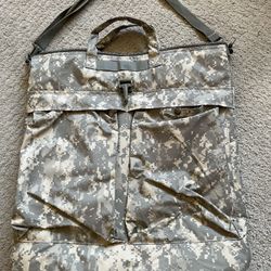 $20 Flying Circle Digital Camo Insulted Cooler Bag