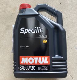 Motul motor oil 0W30 LL-12FE 5 Liters