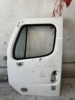 2015 Freightliner Driver Door
