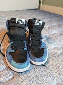 Air jordans 1 retro tie dyes woman's size 7