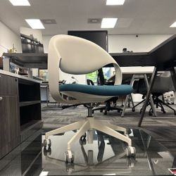 Modern Office Chair