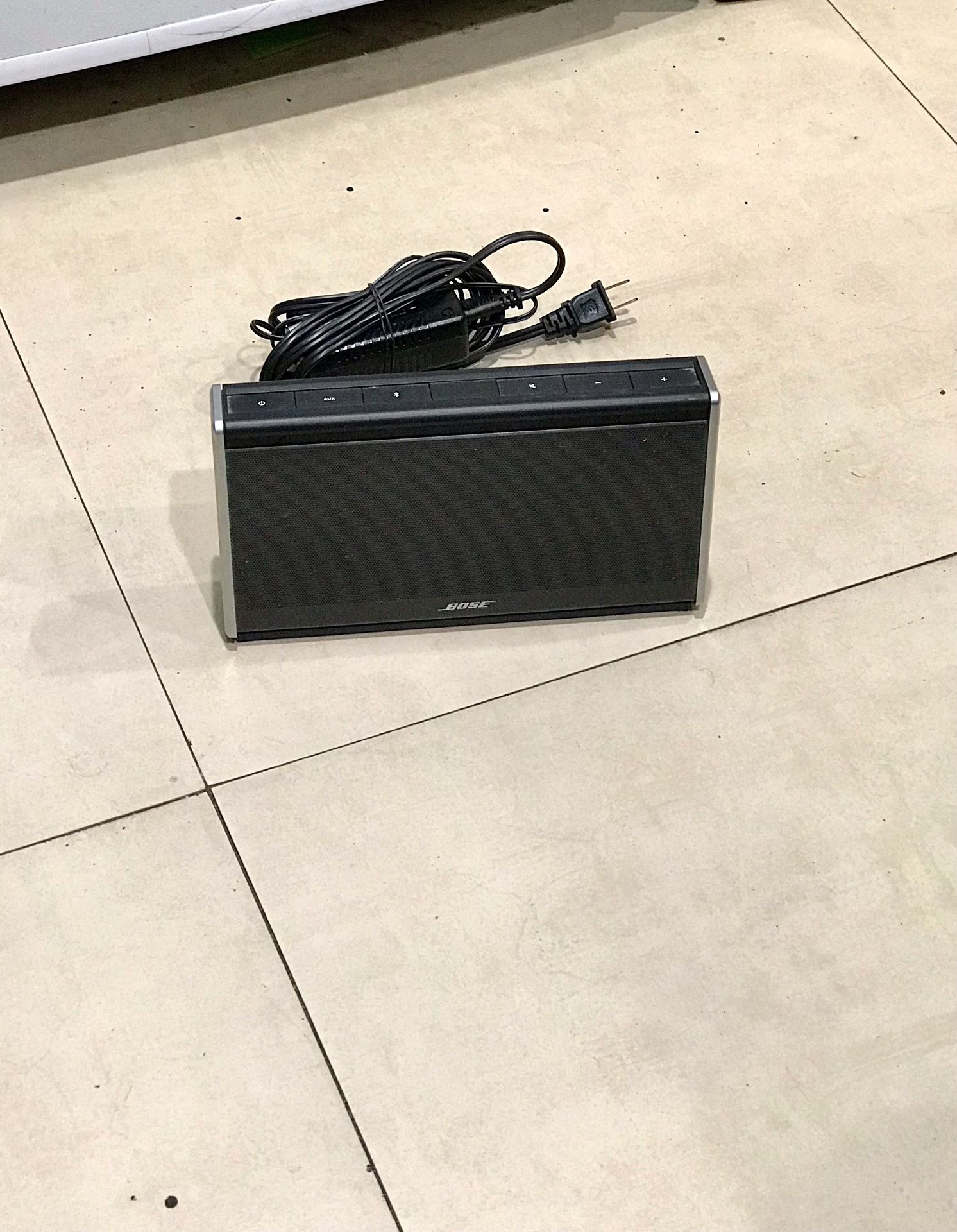 Bose SoundLink Bluetooth Speaker