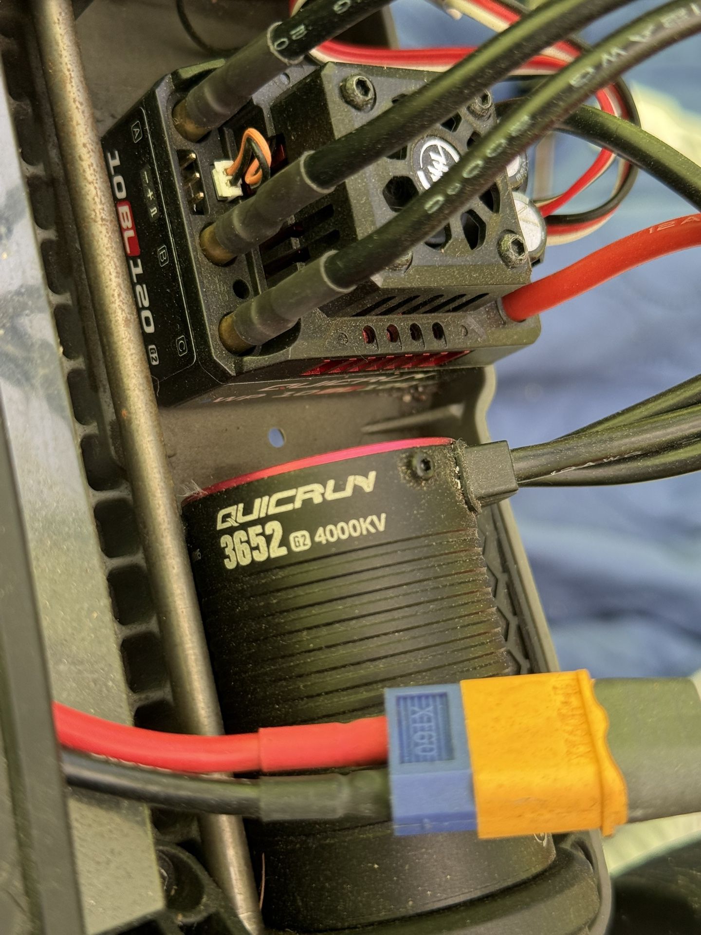 TRAXXAS SUPRA