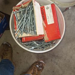 New Concrete Anchor Bolts 