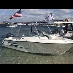 2003 Hydra Sports 204 DC