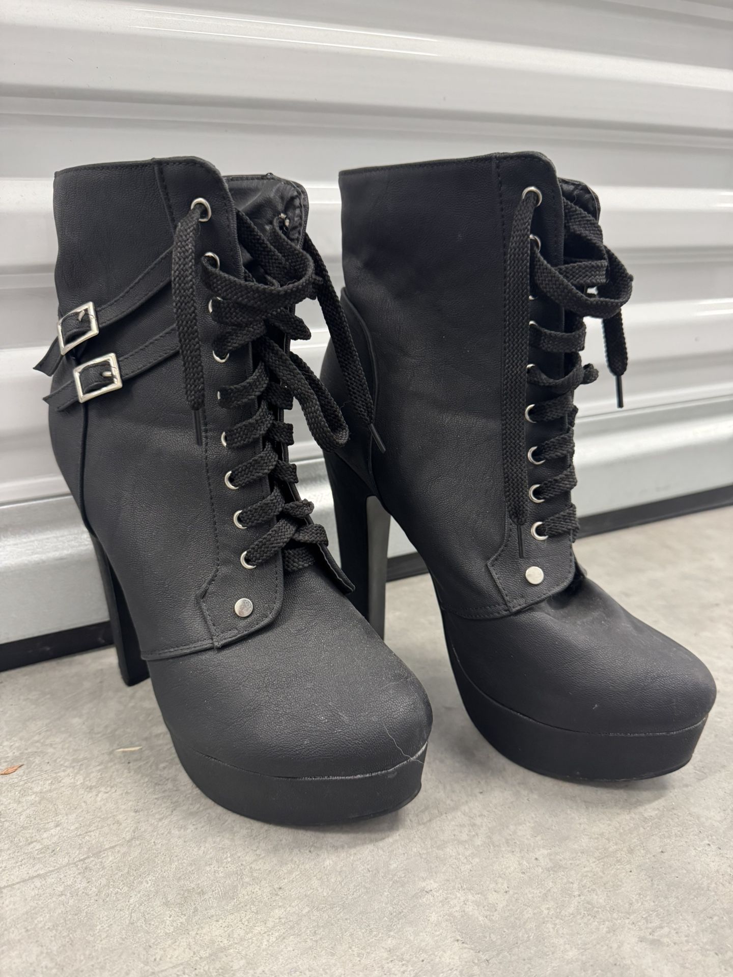 6” Black Heels
