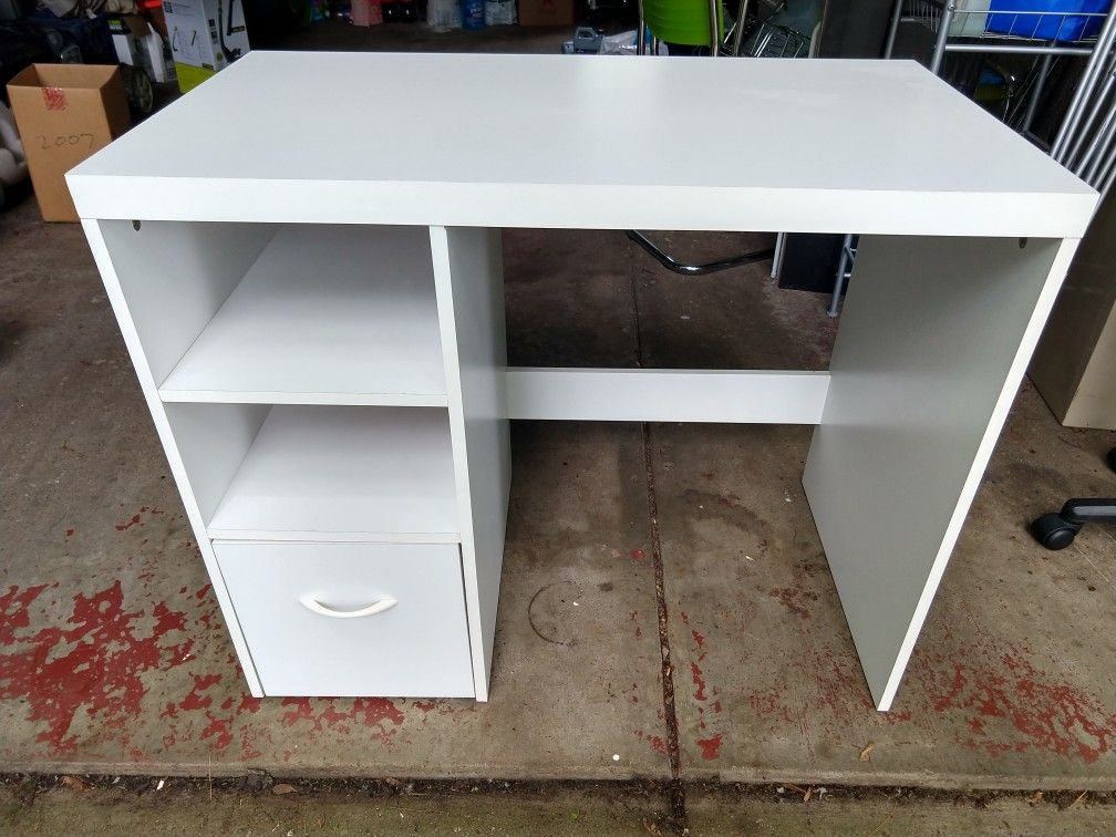 Small desk and chair