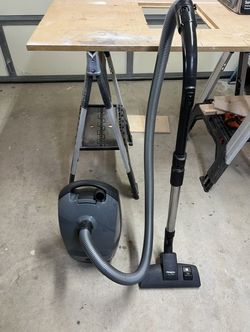 Miele Classic C1 Vacuum