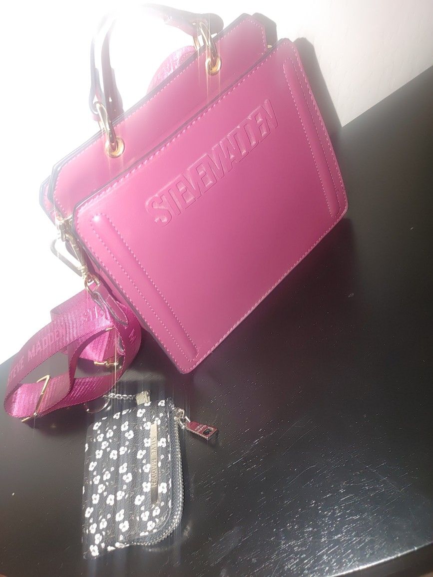 Steve Madden Bundle  purse small removable wallet and wristlet all 3 for 25