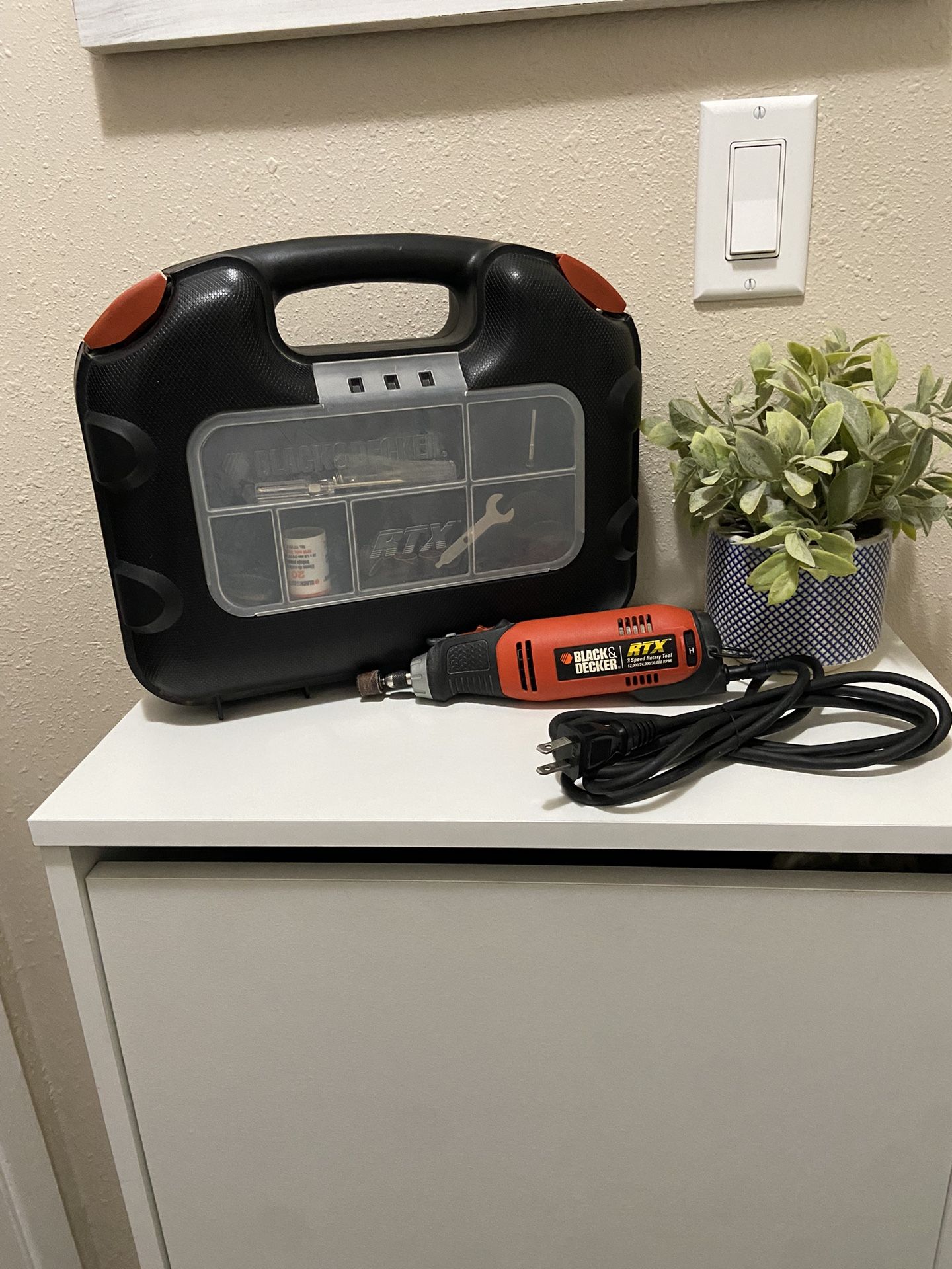 Black & Decker Rotary Tool