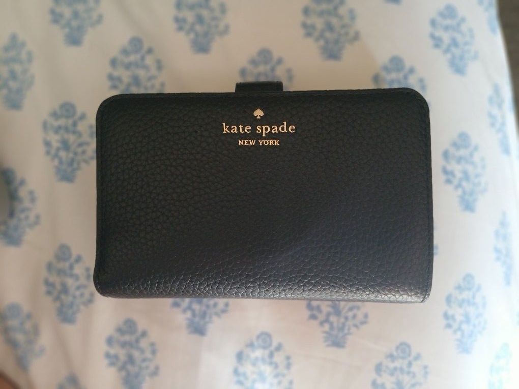 New Kate Spade Black Medium Wallet