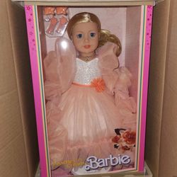 American Girl Barbie Doll Peaches ‘N Cream Collector Doll Blonde Limited Edition