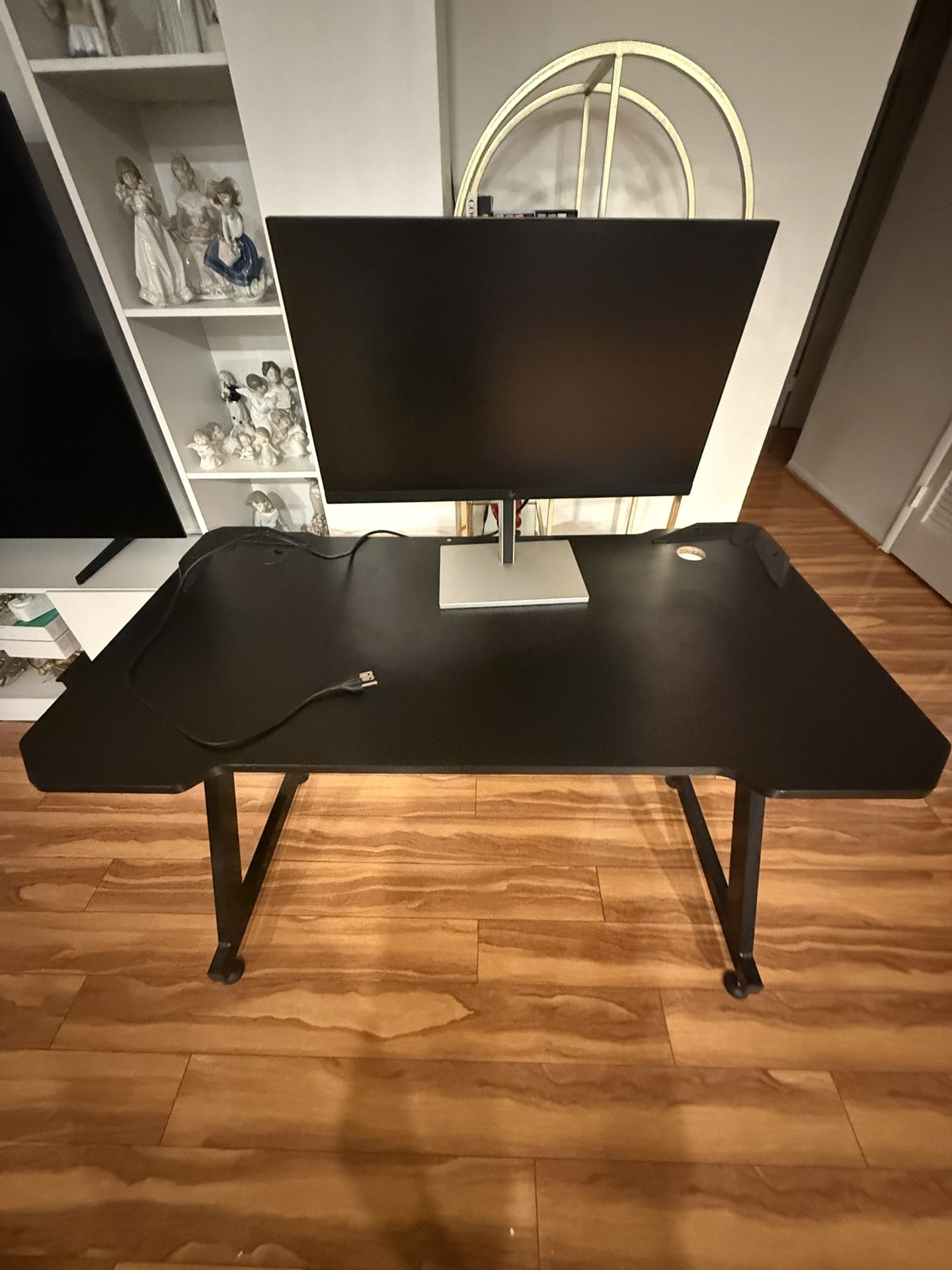 Gaming Desk And Monitor