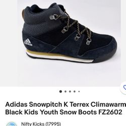 Adidas Snowpitch K Terrex Climawarm Black Kids Youth Snow Boots - Size 10 1/2