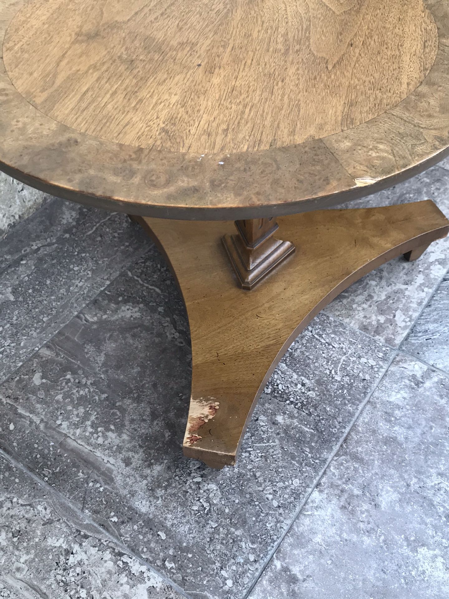 Mid Century - Vintage Beautiful 3 Piece Table Set