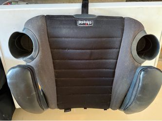 Chicco kids booster seat