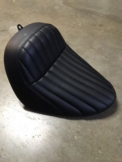 Harley Davidson Slim seat