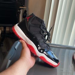 Jordan 11 Bred 2001 Release 