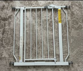 Regalo Child Safety Gate