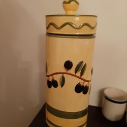 Tuscan Style pasta storage container