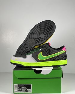 NIKE LOW DUNK WHAT THE DUCK