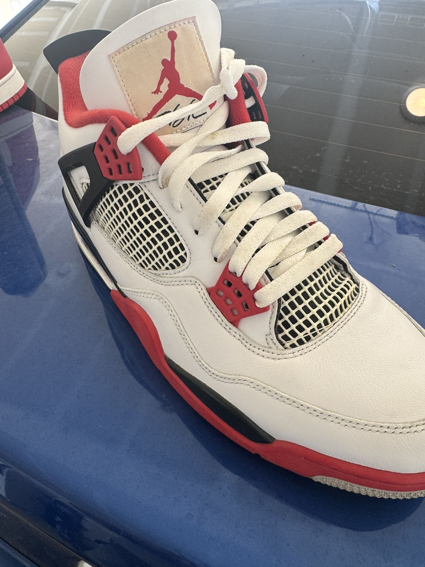 Jordan 4 Fire Red