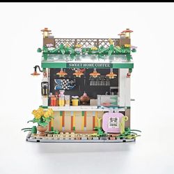 NWT Coffee Shop 643 PCs Building Set