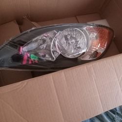 2008-16 International Prostar Headlights 