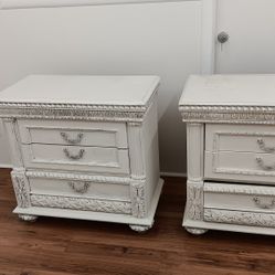 Polaski End Tables