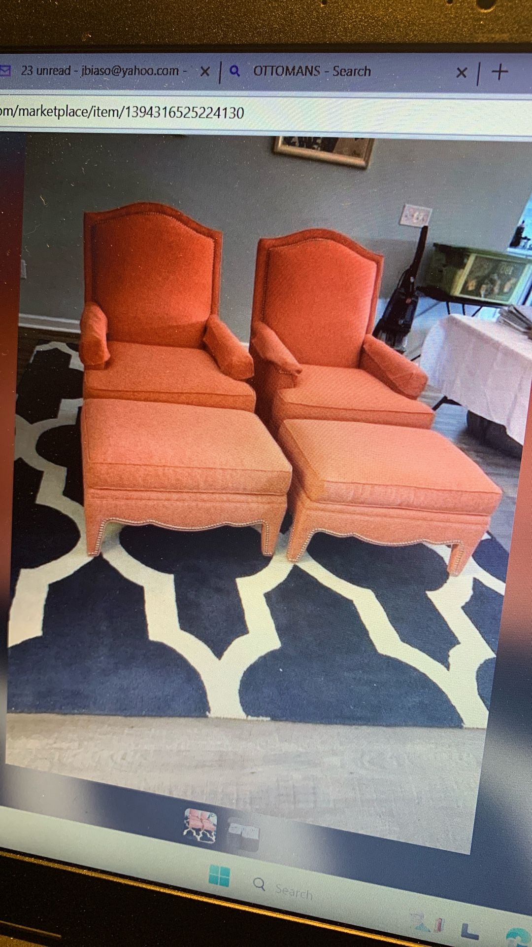 Two Living Room Chairs Like New With Ottomans