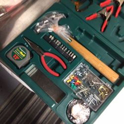  Multi-piece Tool Set (COMPANION #30332)
