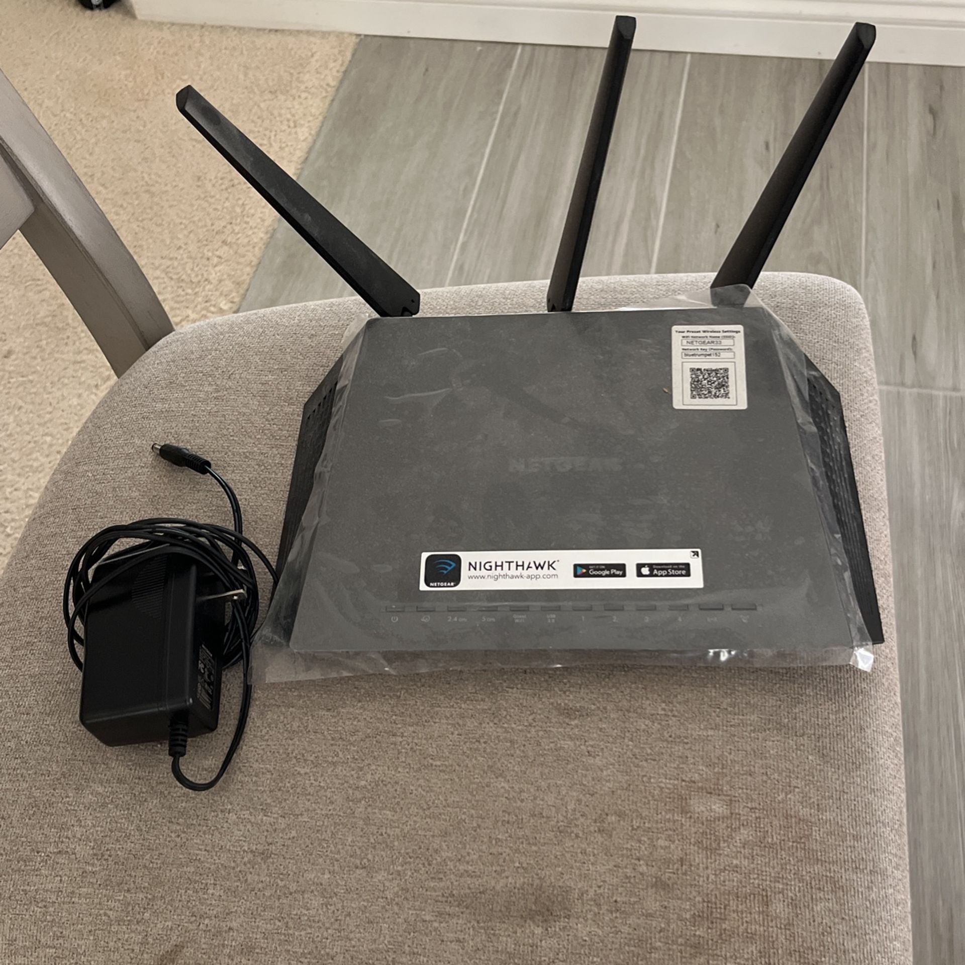 Netgear Nighthawk R6900P Wireless Router