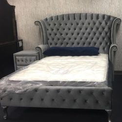 Queen / King / Cal King New Fabric Tufted Bed Frame 