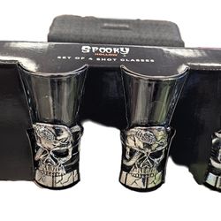 4 Spooky Skull w Snake Shotglasses -Great for Halloween Parties! New in Box. 1 Left!