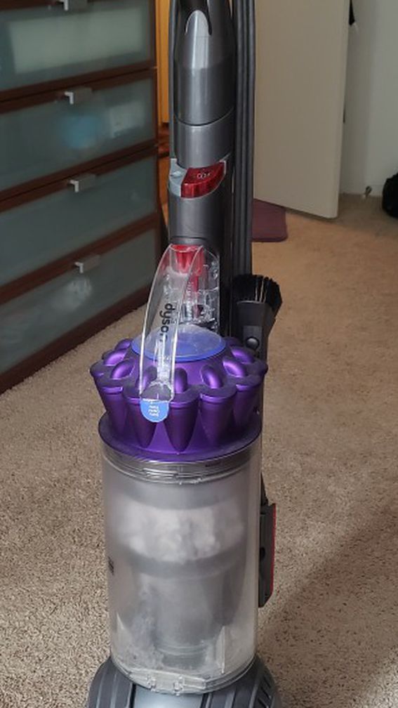 Used Dyson DC65