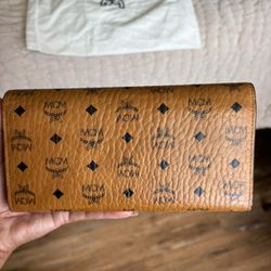 MCM Wallet 