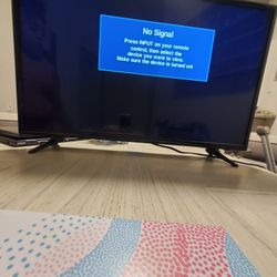 32" TV