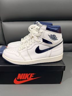 Jordan Retro 1 OG White/Midnight Navy sz 8.5 Used