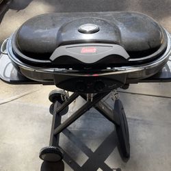 Coleman Roadtrip Grill