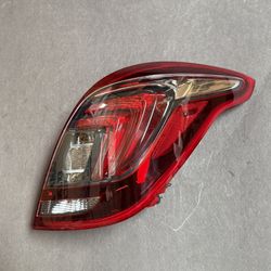 RH Outer Rear LED Brake Tail Light Assembly 2017-2021 Buick Encore Passenger Side Tail Lamp